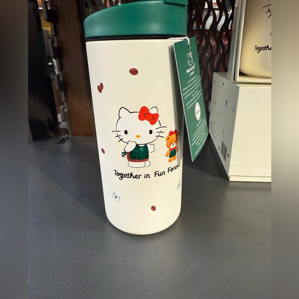 Starbucks Hello kitty
